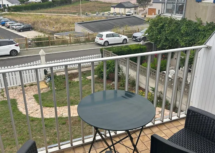 T2 au pied de la plage de Caroual Erquy